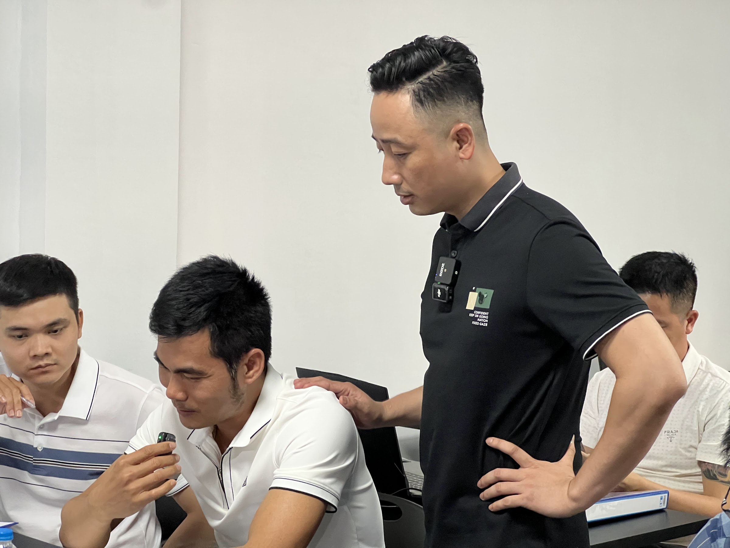 Buổi đào tạo môi giới bất động sản tách nhỏ các việc kỹ thuật khi làm video bán nhà