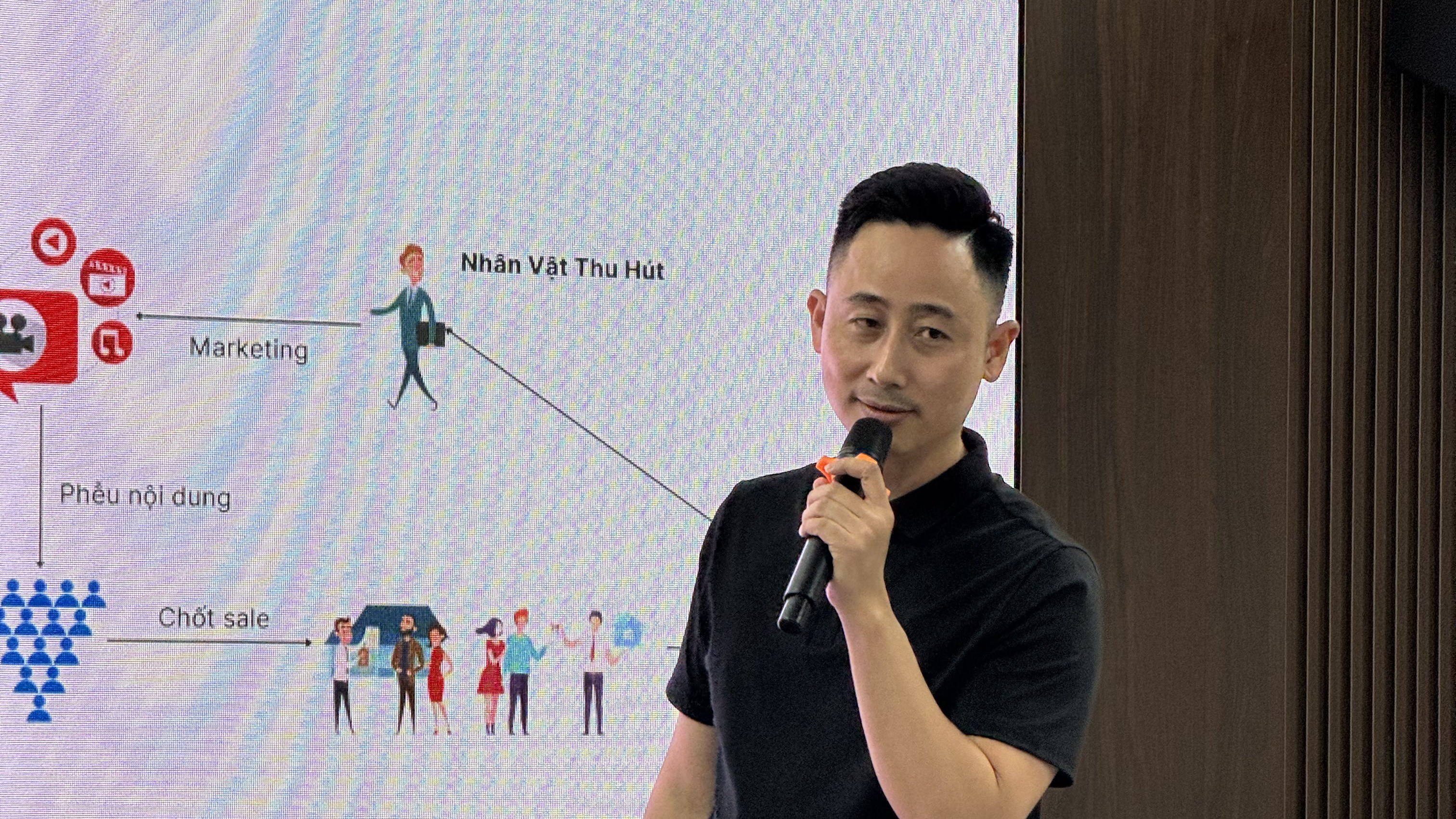 Buổi đào tạo môi giới bất động sản về cách khoanh đúng nhóm khách cần chạm tới