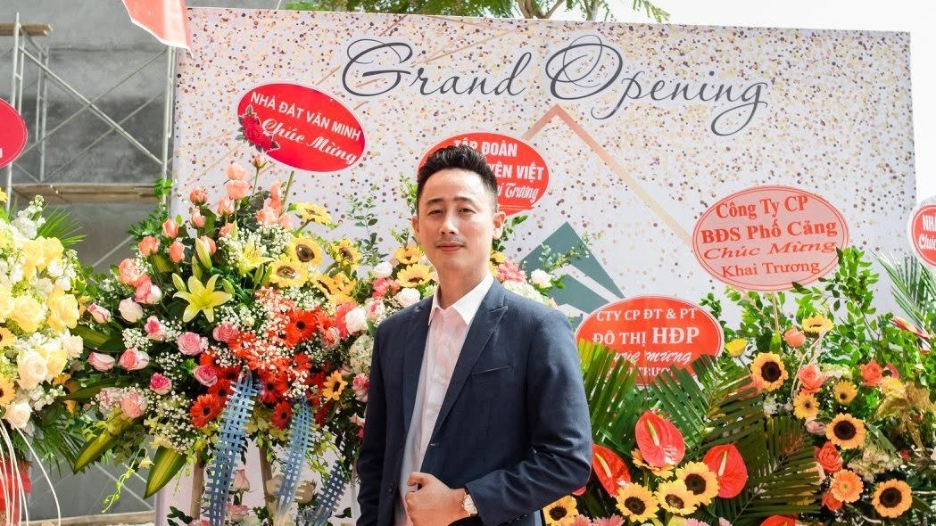 Buổi trao đổi giữa các môi giới bất động sản về cách tự đánh giá tiến bộ của mình
