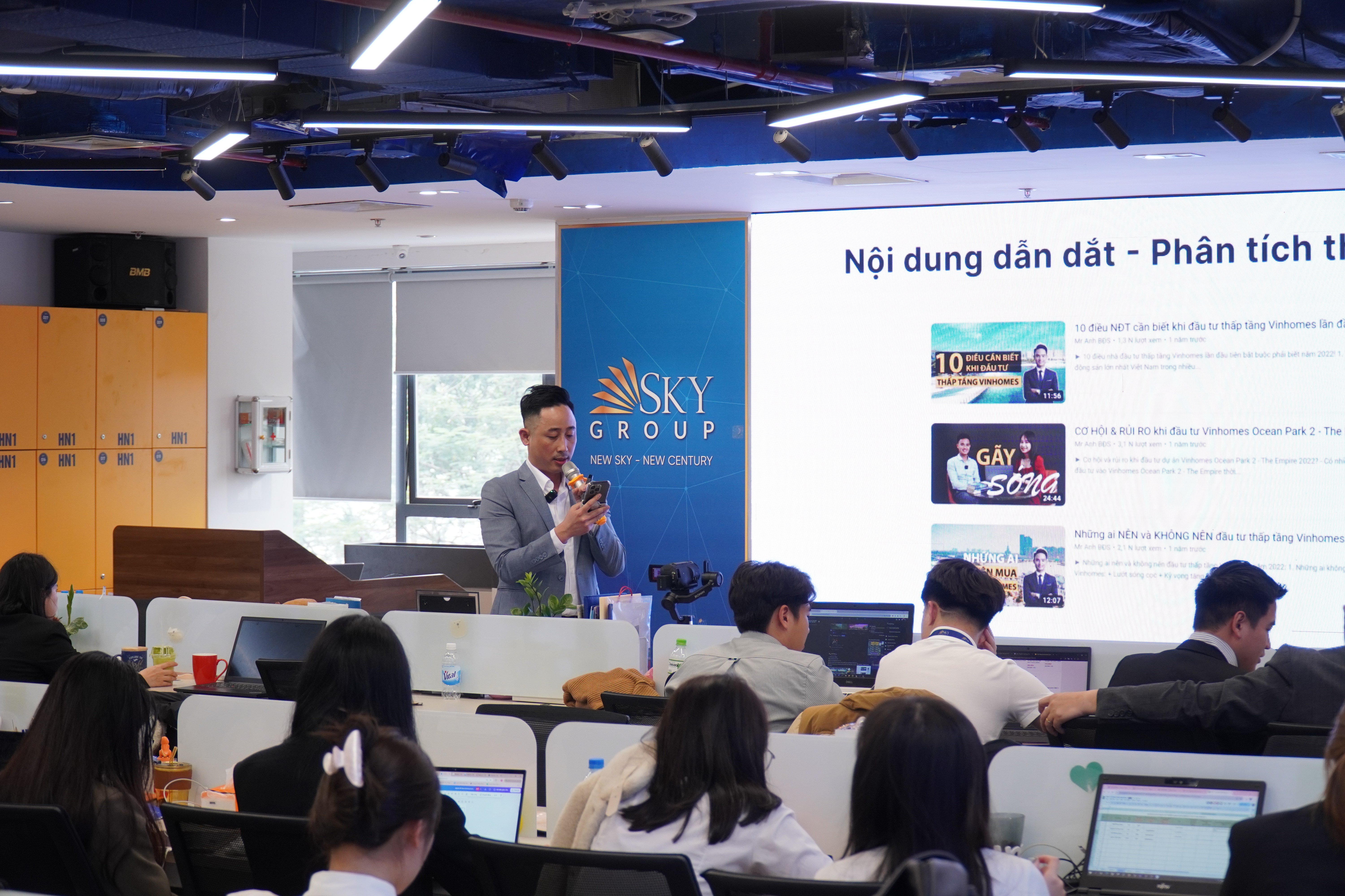 Buổi hướng dẫn môi giới bất động sản cách khai thác một buổi quay thành nhiều bản nội dung