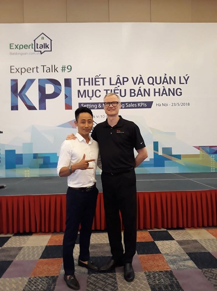 Đăng Dương chia sẻ cách gắn tên tuổi với một dòng hàng thay vì ôm nhiều dự án bất động sản