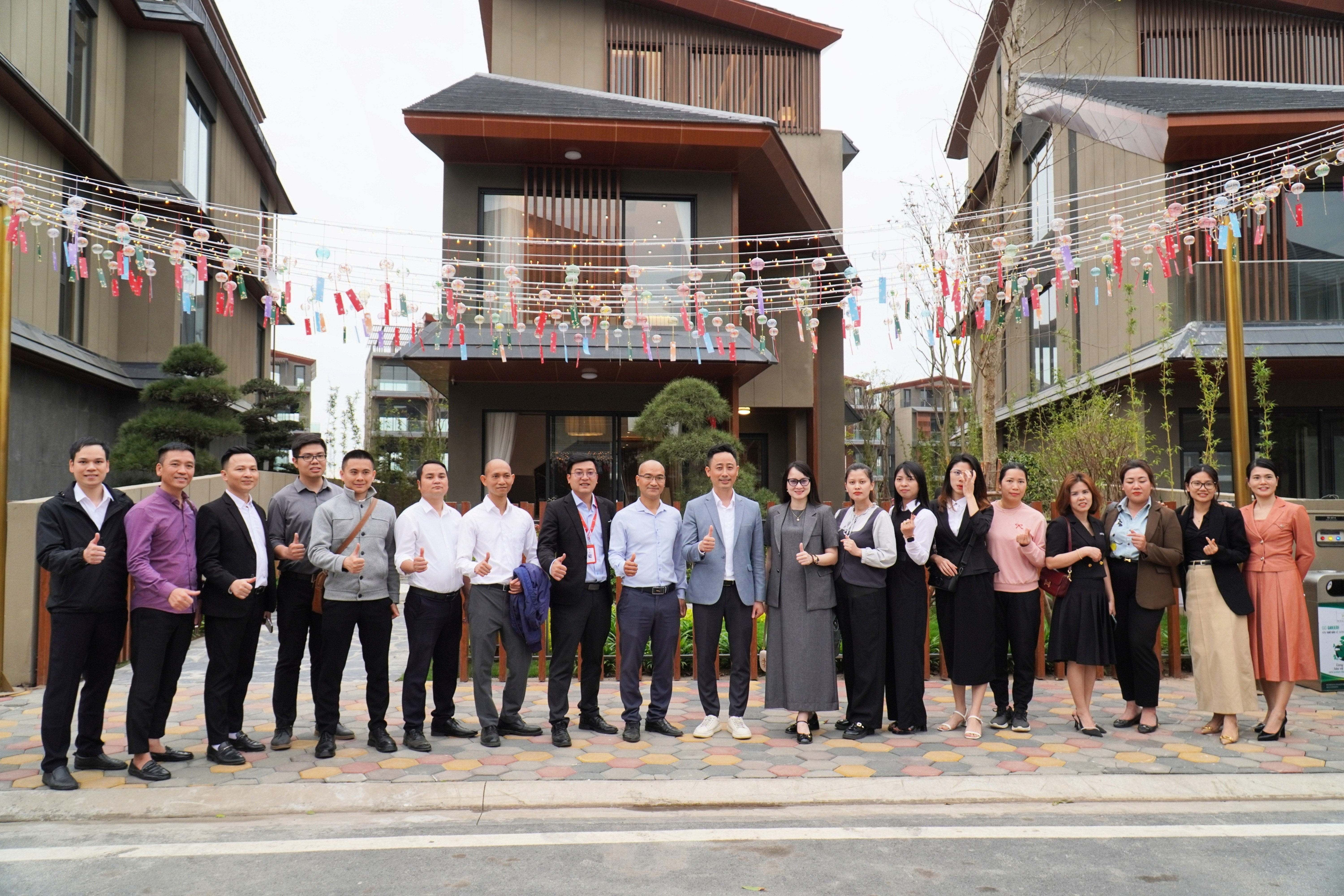 Đăng Dương giao lưu cùng học viên môi giới bất động sản từ nhiều tỉnh thành
